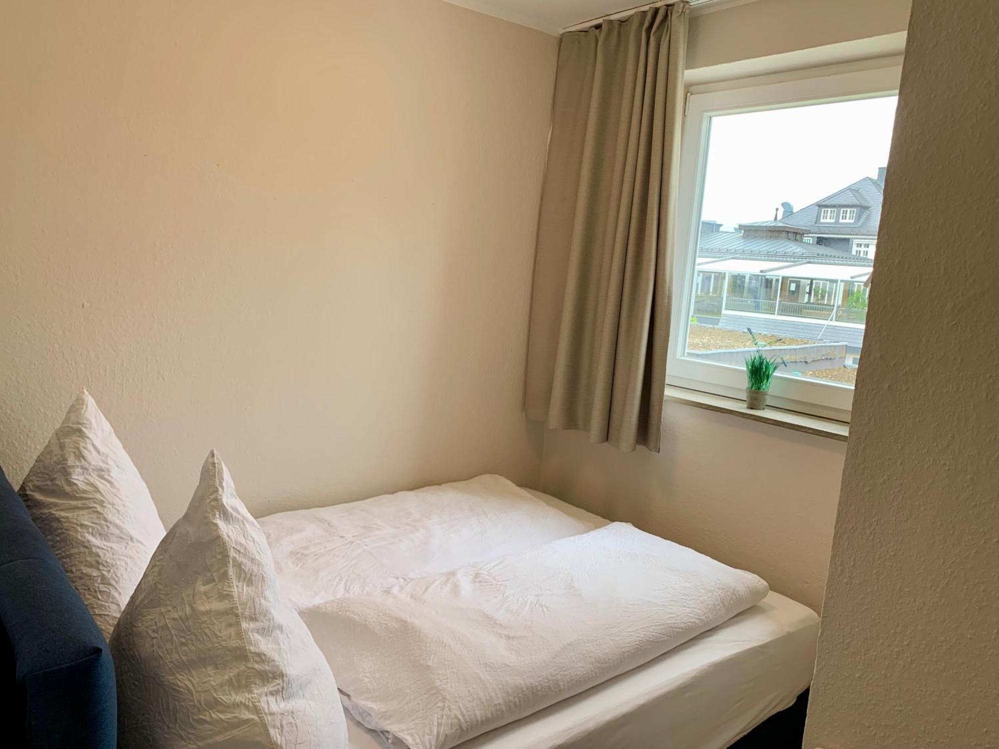Landhaus Wiesemann Parkappartements & Dependance - Naehe Ettelsberg-Talstation Виллинген Экстерьер фото